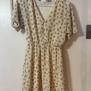 Sienna Sky Cream Floral Dress